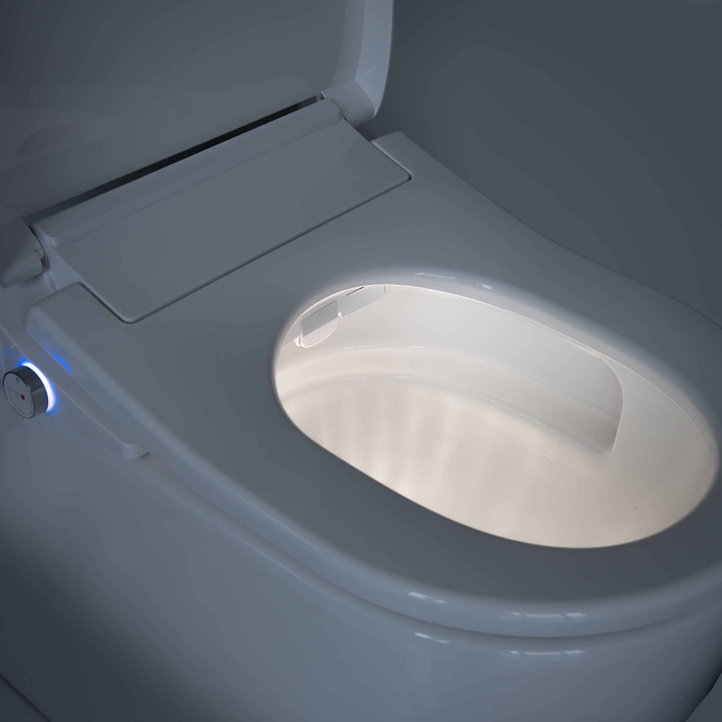 Luelue LB7000 Electric Bidet Seat